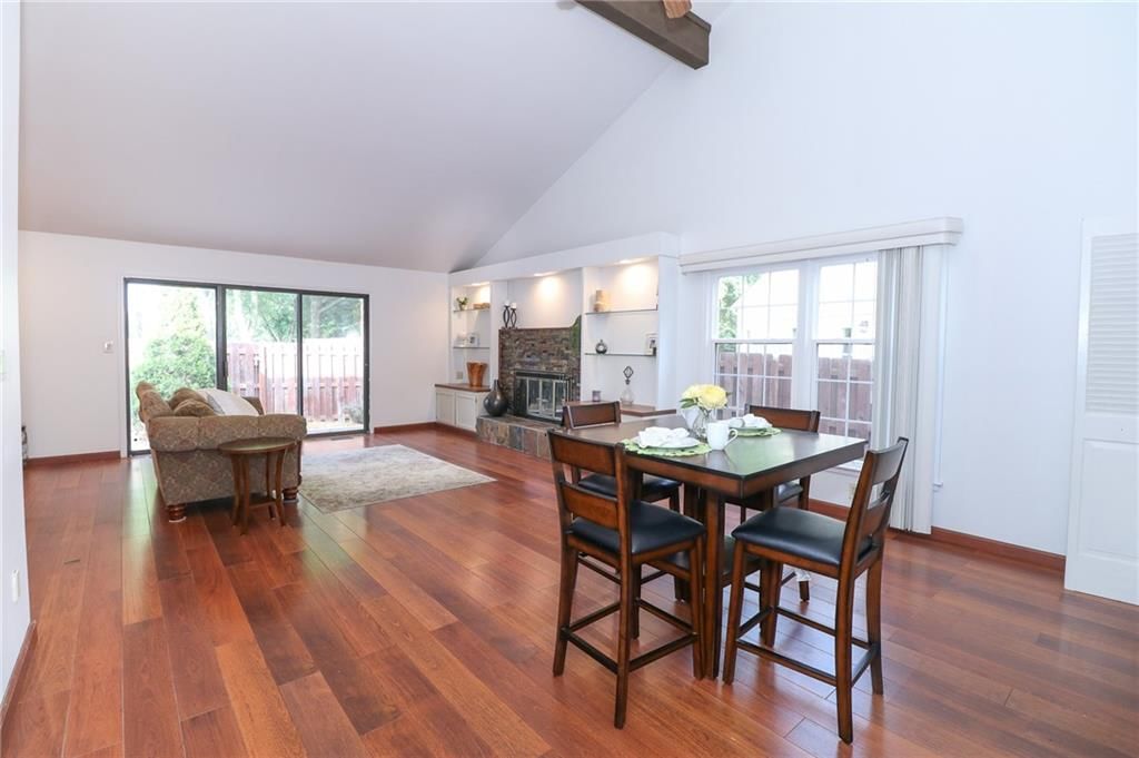 2218 Condolea Terrace — photo 5