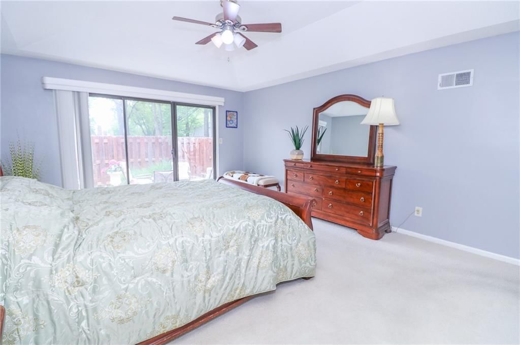 2218 Condolea Terrace — photo 9