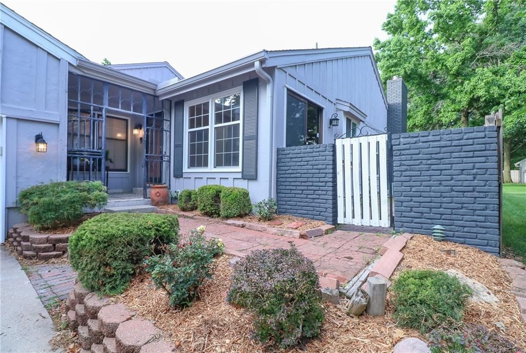 2218 Condolea Terrace — photo 19