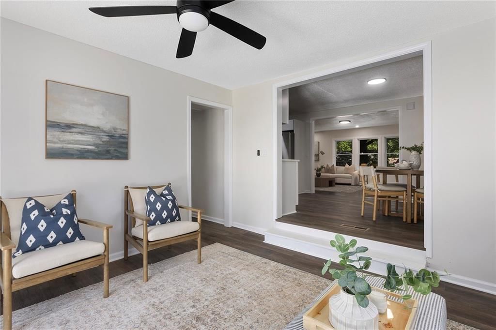 825 S Weaver Street — photo 8