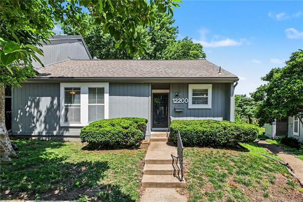 12200 W 79th Terrace, Lenexa, KS