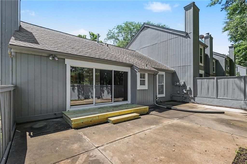 12200 W 79th Terrace — photo 23
