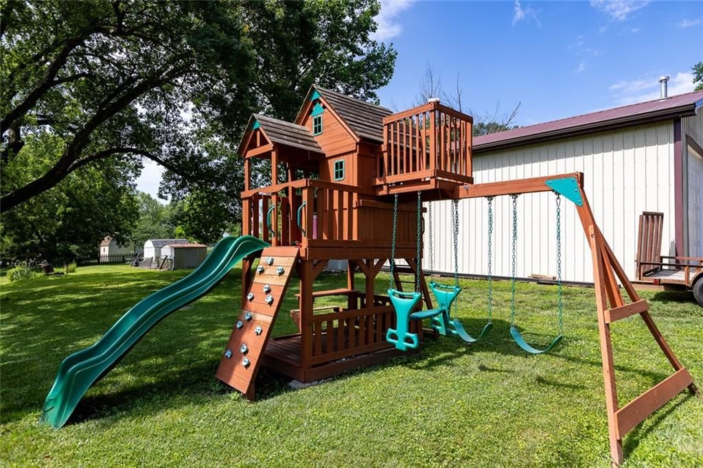 7513 W High Drive — photo 33