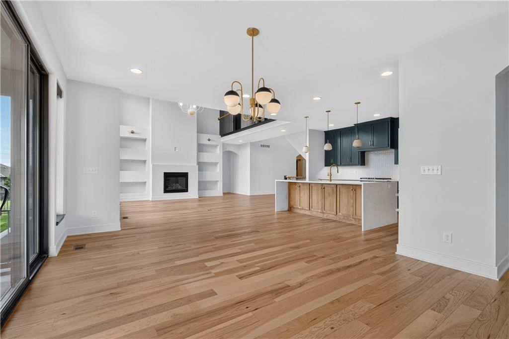 12318 W 169th Terrace — photo 18