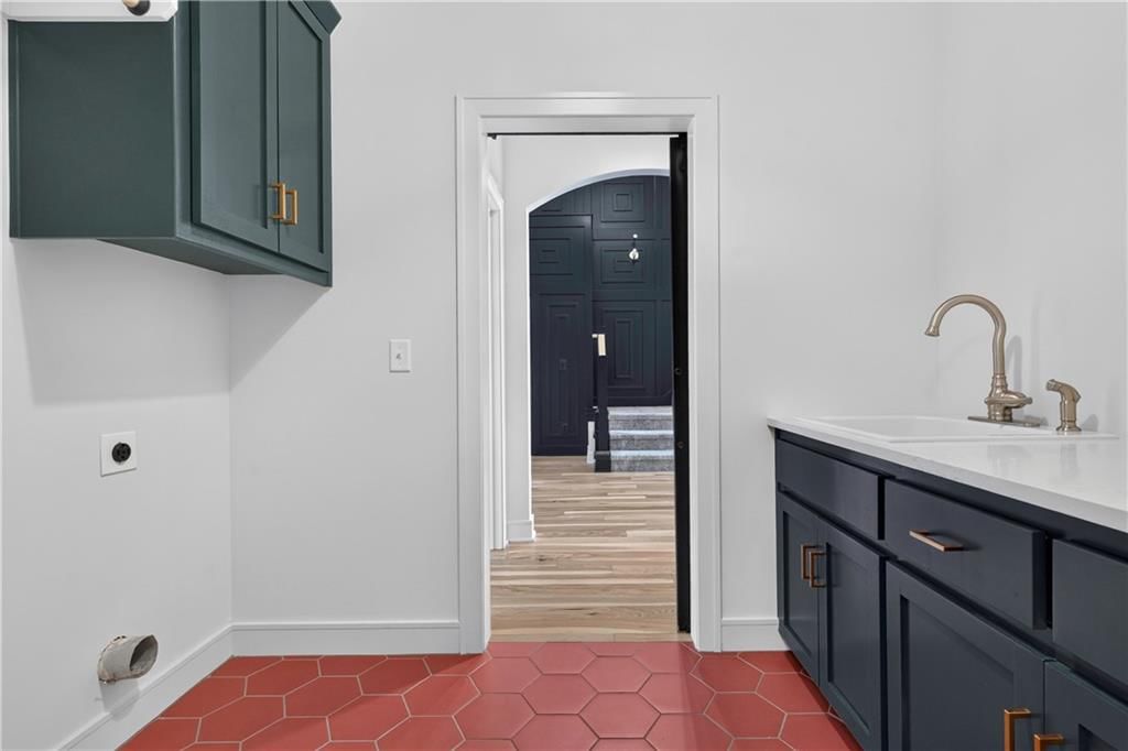 12318 W 169th Terrace — photo 36