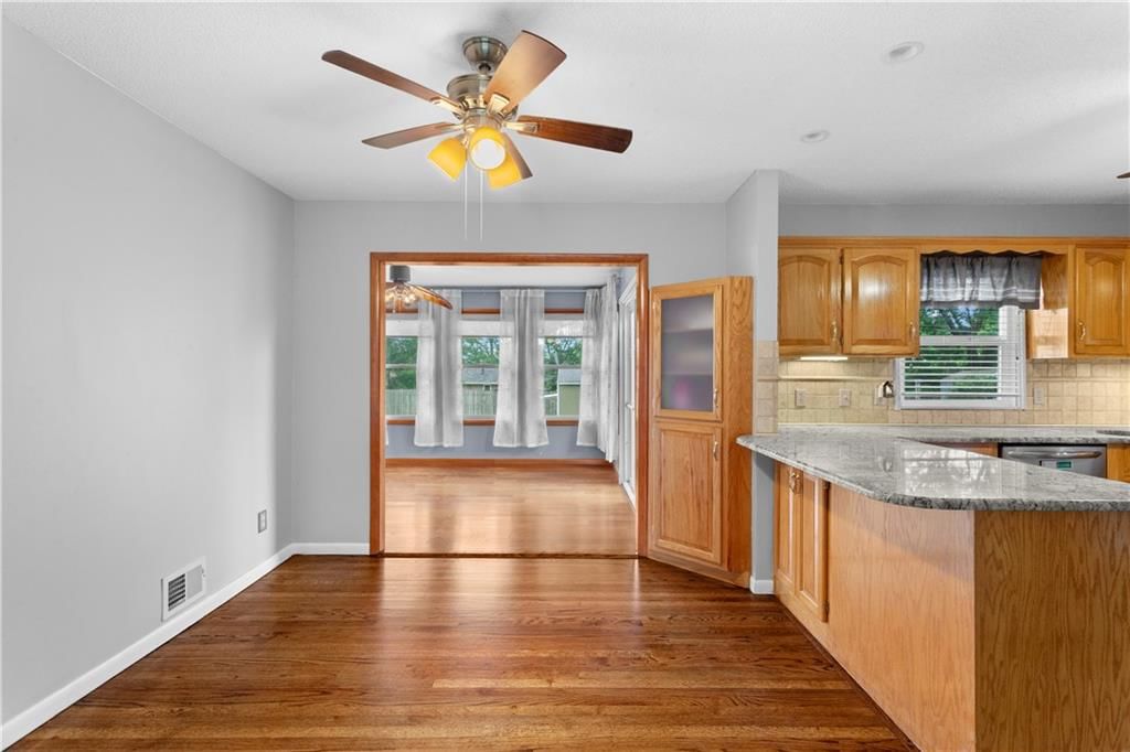 18200 Hanthorne Drive — photo 6