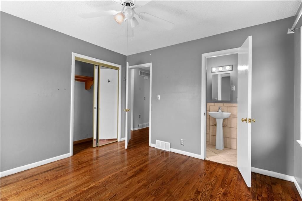 18200 Hanthorne Drive — photo 15