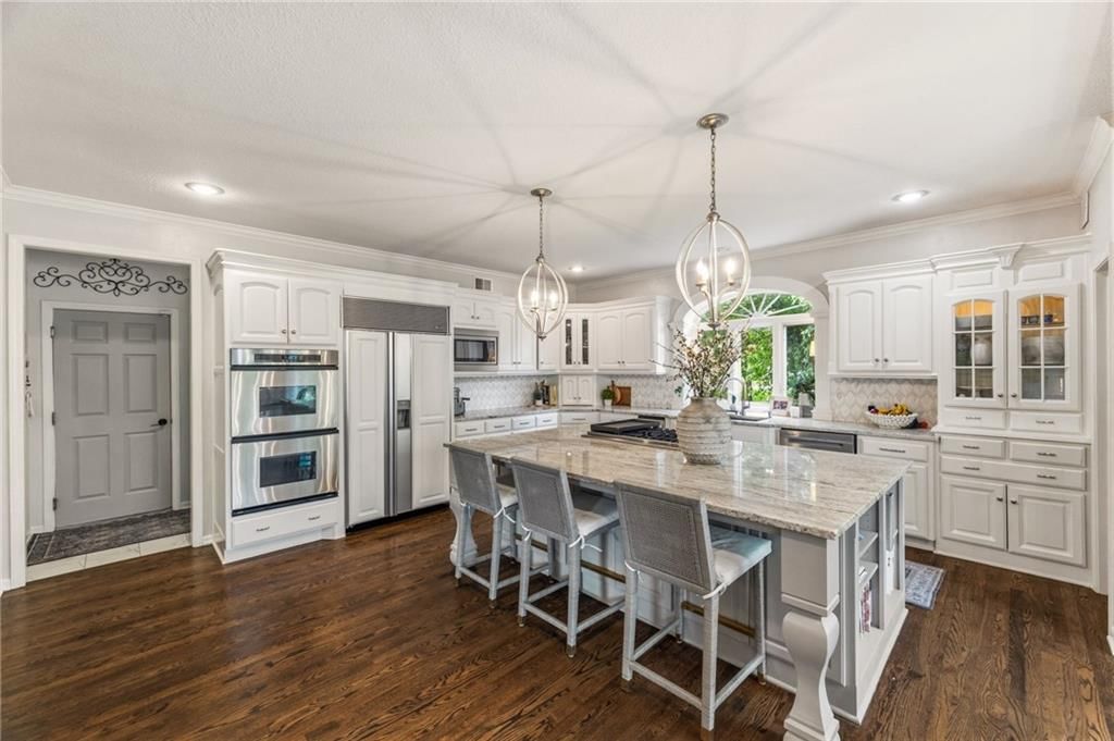 14107 Manor Road — photo 33