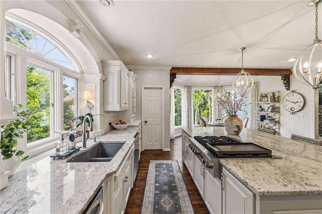 14107 Manor Road — photo 37