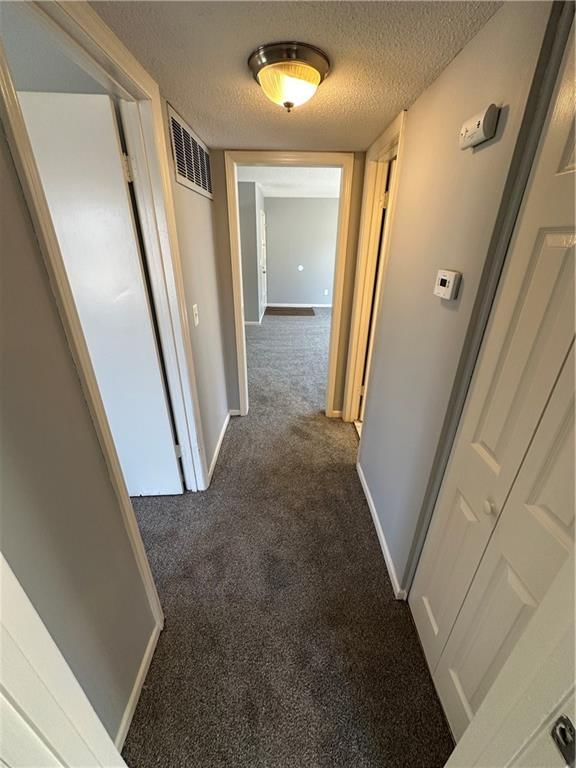 8725 Countryshire Lane — photo 20