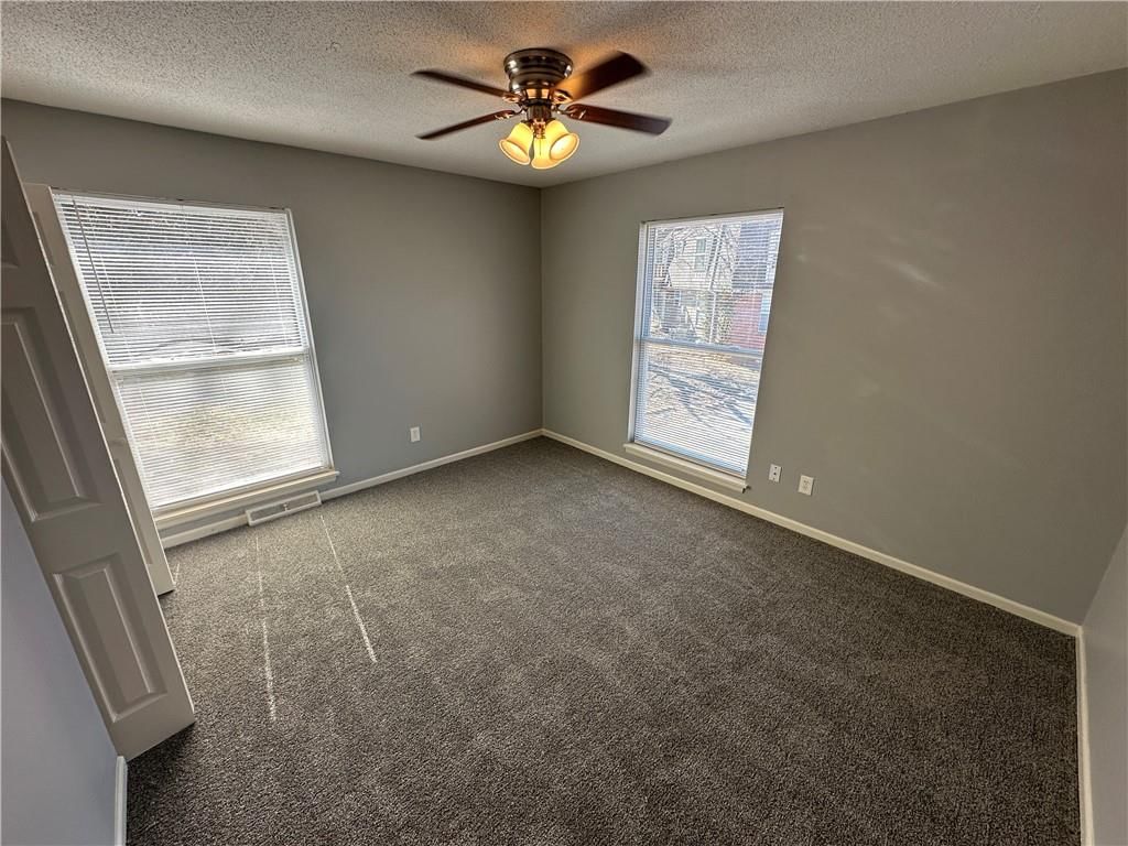 8725 Countryshire Lane — photo 21