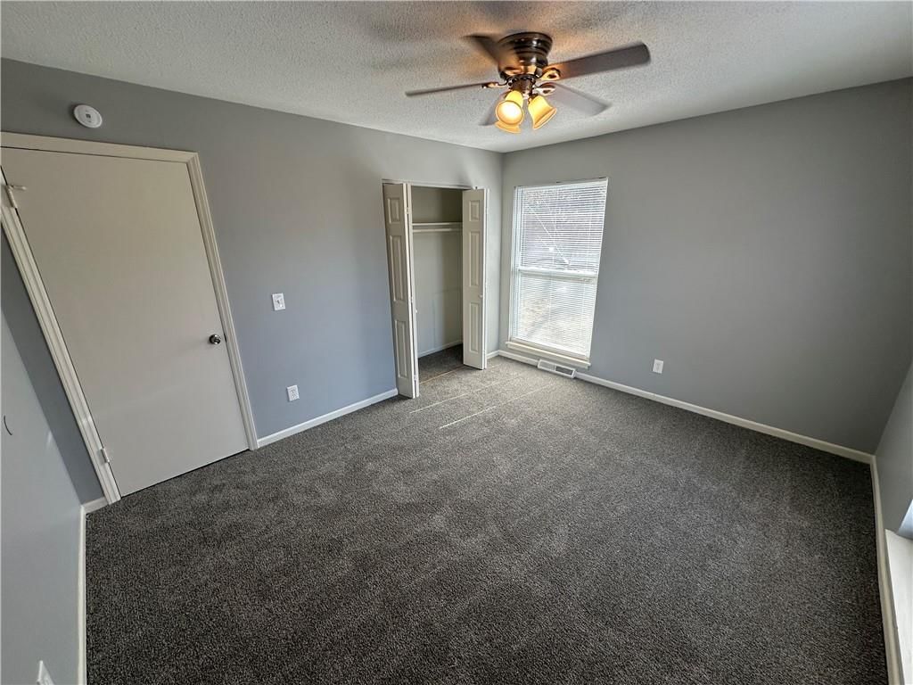 8725 Countryshire Lane — photo 22