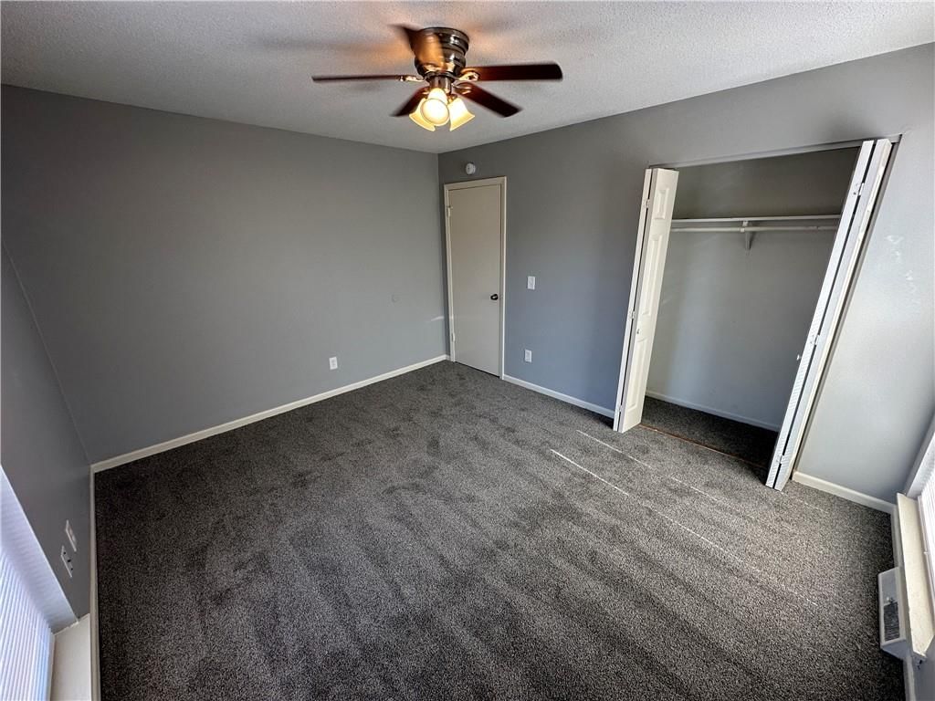 8725 Countryshire Lane — photo 23