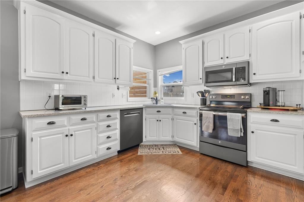 18713 W 160th Street — photo 27