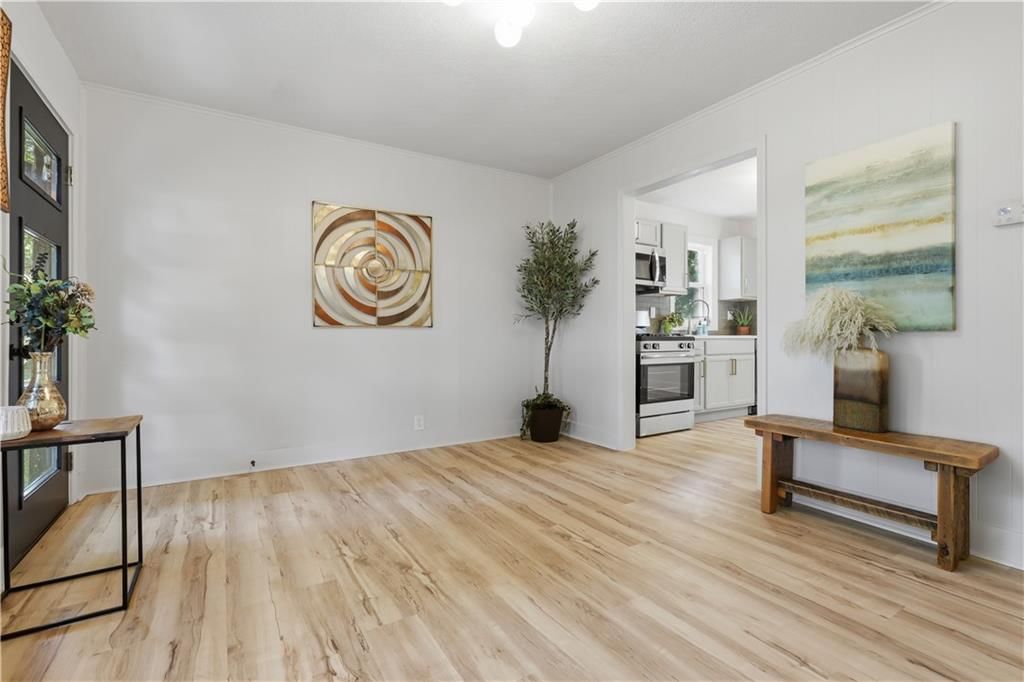 664 Doniphan Street — photo 47