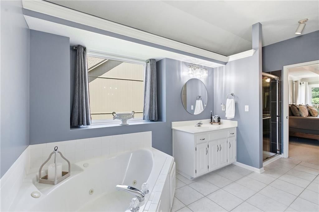1301 NE Foxwood Drive — photo 23