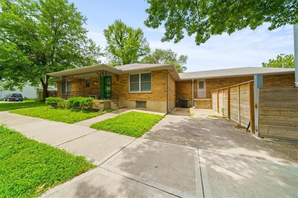 514 Forest Avenue — photo 25