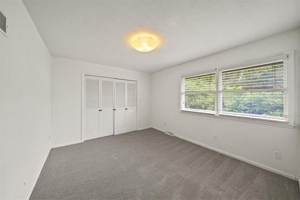 514 Forest Avenue — photo 35