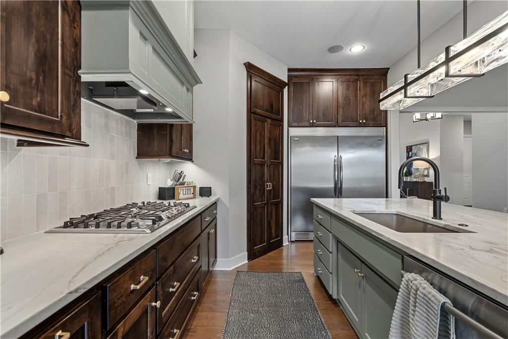 16105 Larsen Street — photo 15