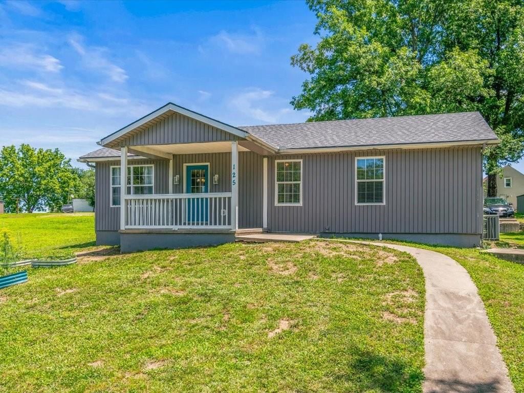 125 N 23rd Street, Lexington, MO
