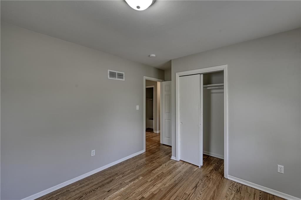 3535 N CHELSEA Avenue — photo 9