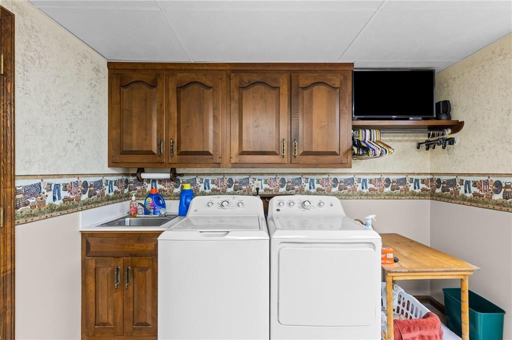 21 W Edwards Street — photo 18