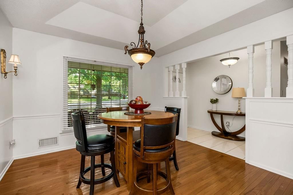 1801 NE Abbey Lane — photo 3