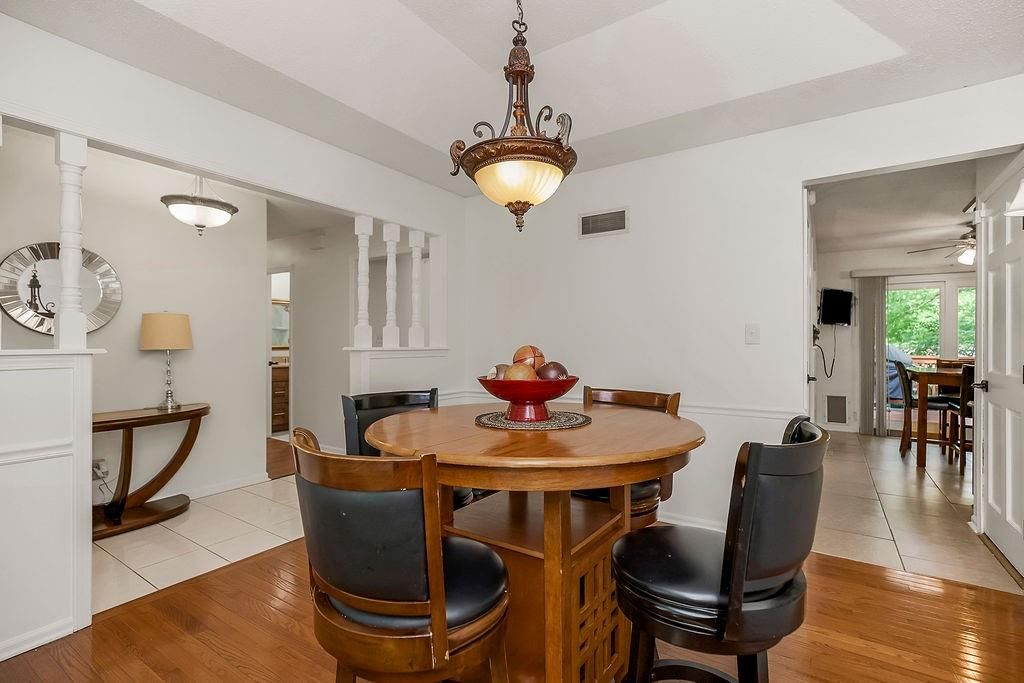 1801 NE Abbey Lane — photo 4