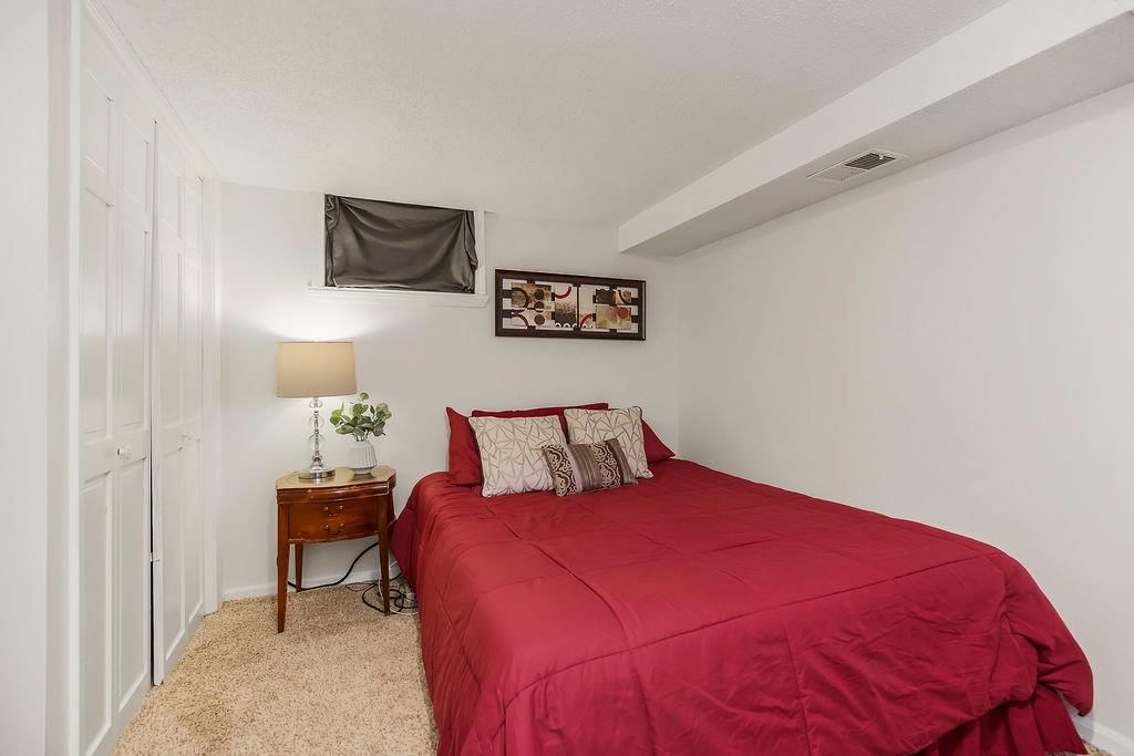 1801 NE Abbey Lane — photo 22