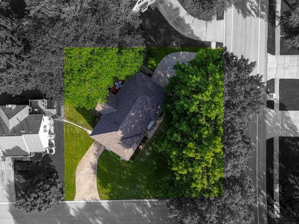 1801 NE Abbey Lane — photo 35
