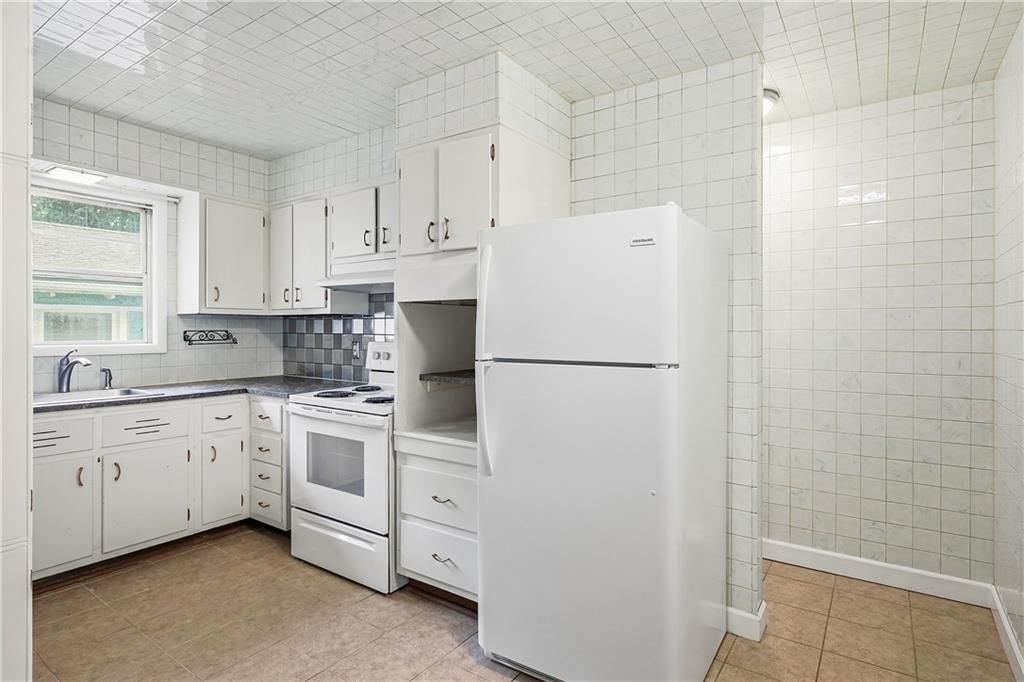 4000 Campbell Street — photo 14