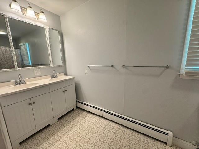 208 S Cottonwood Street — photo 6