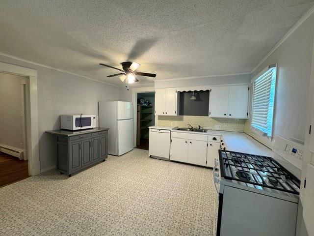 208 S Cottonwood Street — photo 9