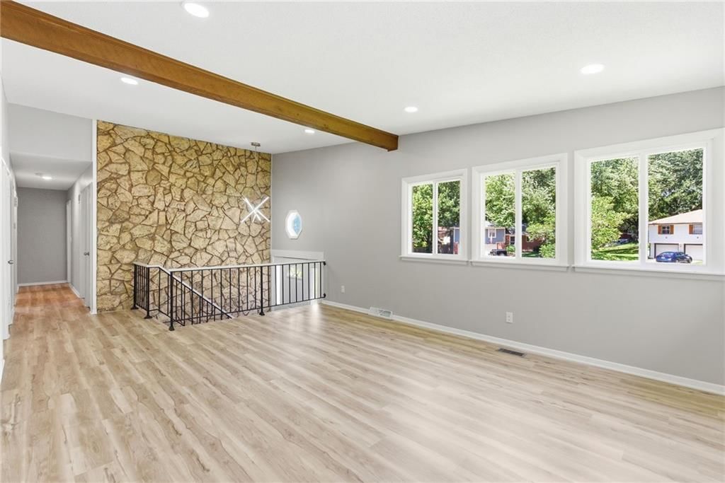 8021 Brookside Circle — photo 9