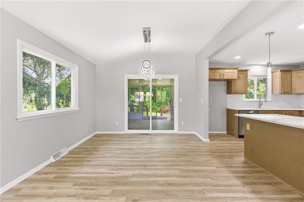 8021 Brookside Circle — photo 10