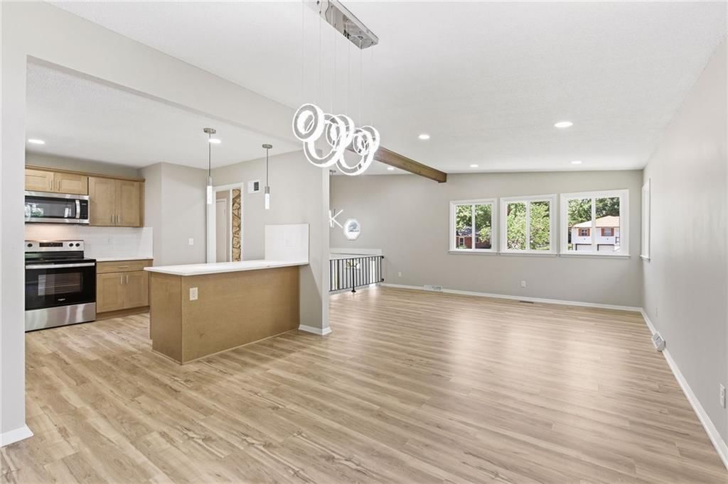 8021 Brookside Circle — photo 12