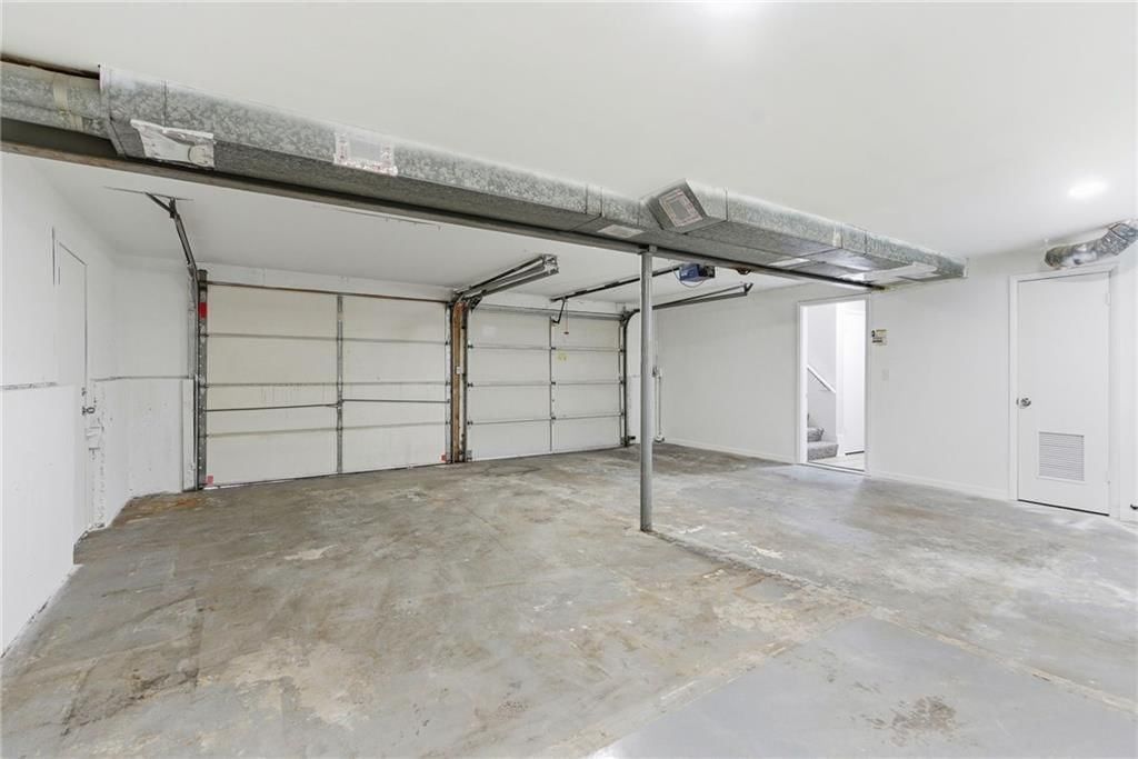 8021 Brookside Circle — photo 31