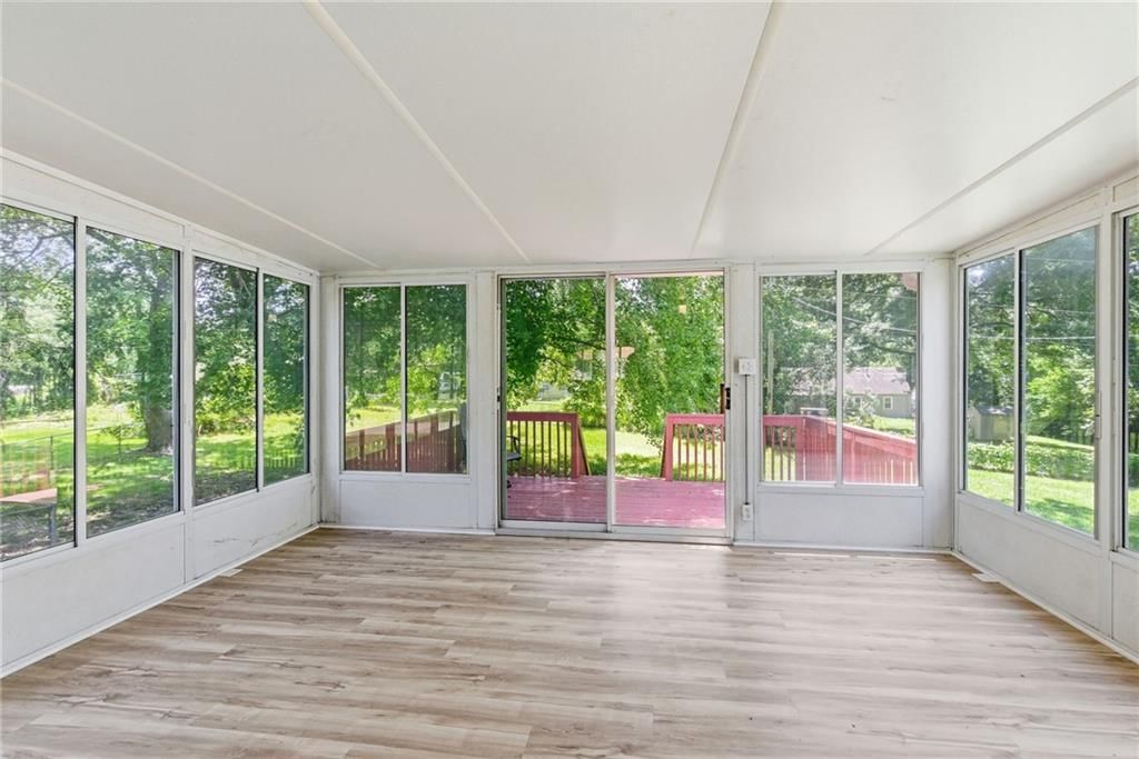 8021 Brookside Circle — photo 32