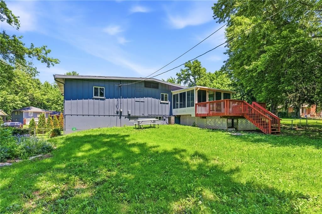 8021 Brookside Circle — photo 35