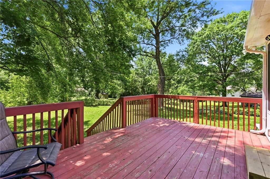8021 Brookside Circle — photo 38