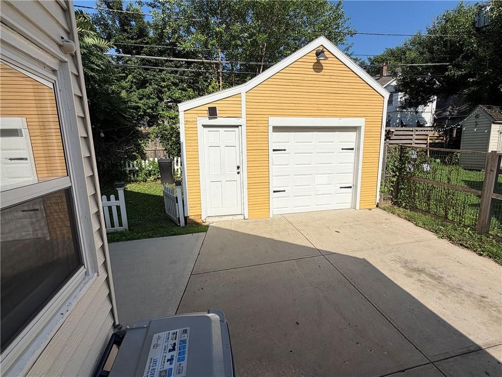 4329 State Line Road — photo 17