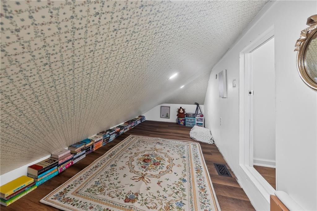 16956 Auburn Court — photo 44