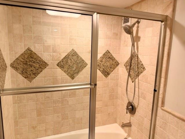 4545 Wornall Road — photo 13