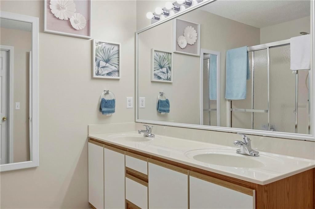 2405 NE 68th Street — photo 10
