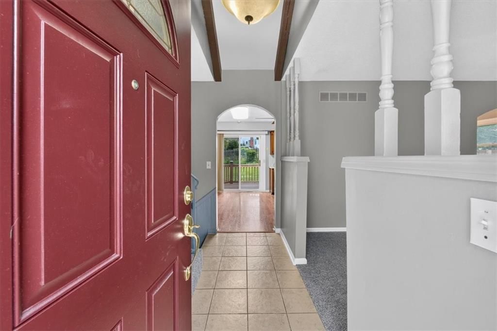 8107 Noland Road — photo 6