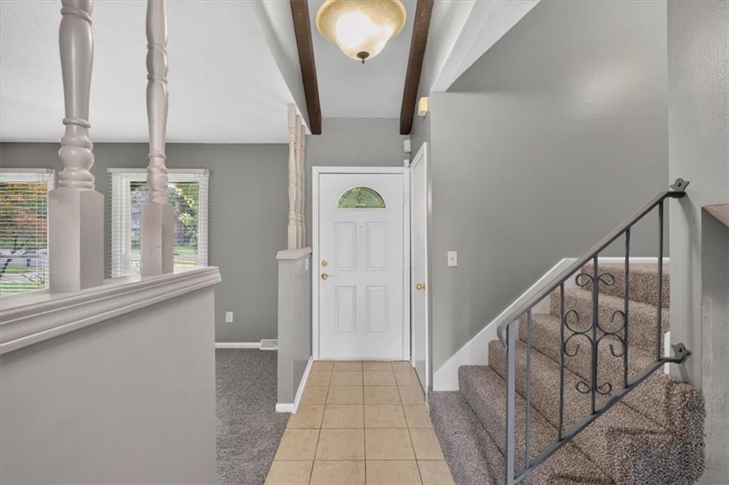 8107 Noland Road — photo 7