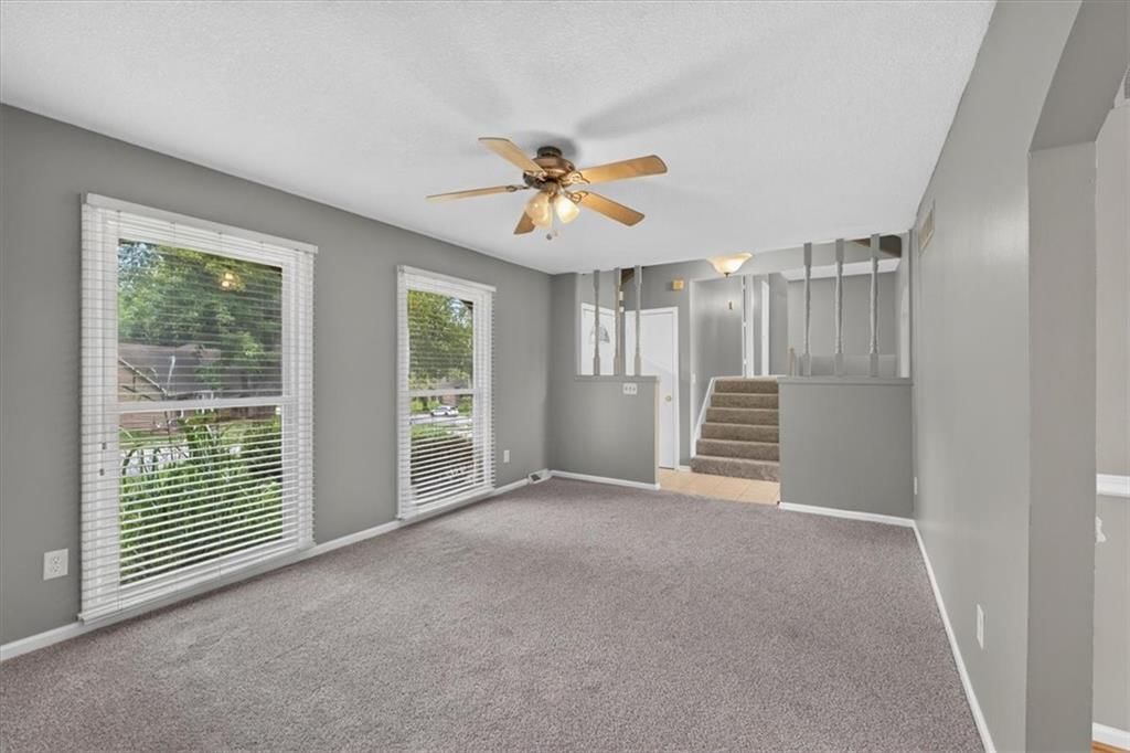 8107 Noland Road — photo 10