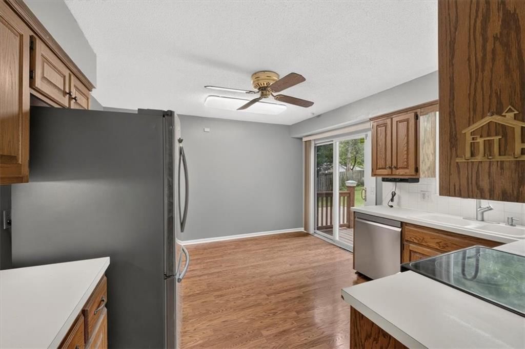 8107 Noland Road — photo 14