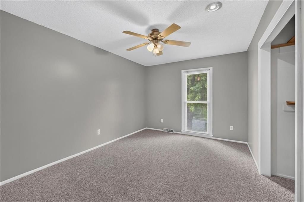 8107 Noland Road — photo 18