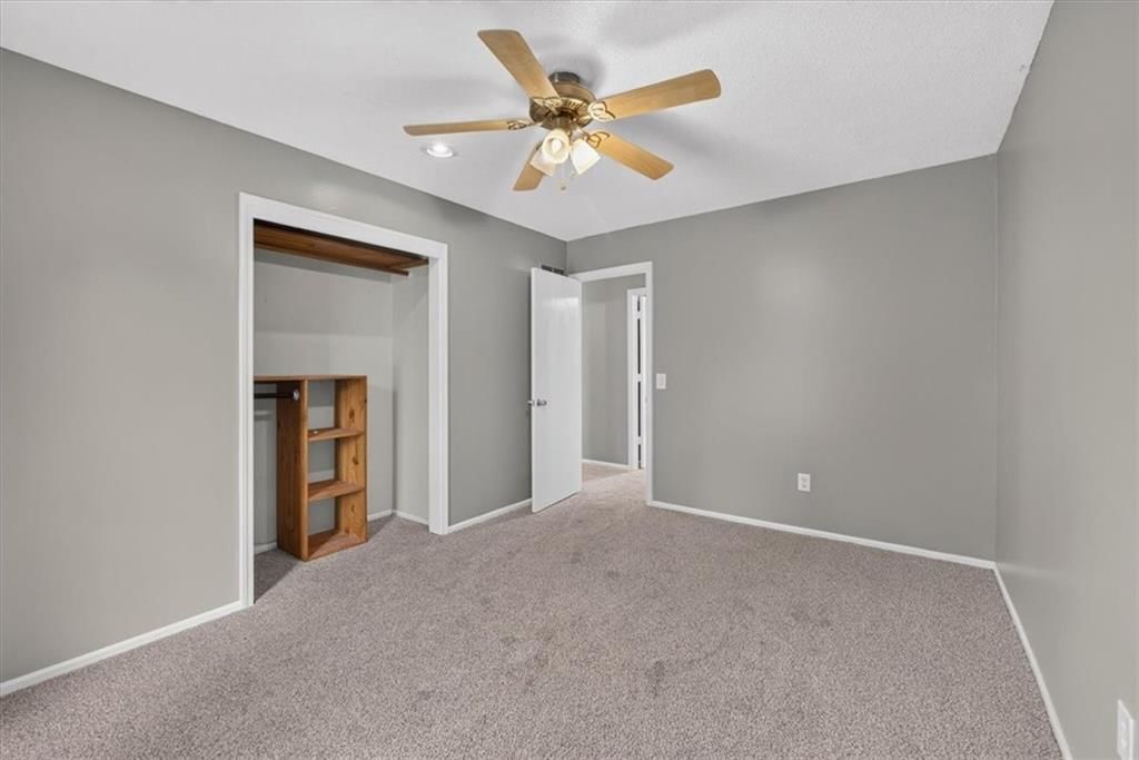 8107 Noland Road — photo 19